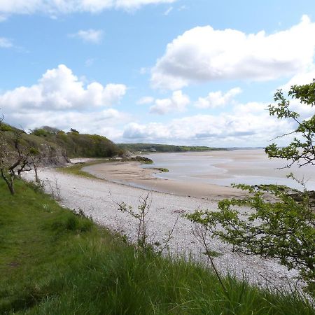 Holly Villa Ulverston Bagian luar foto
